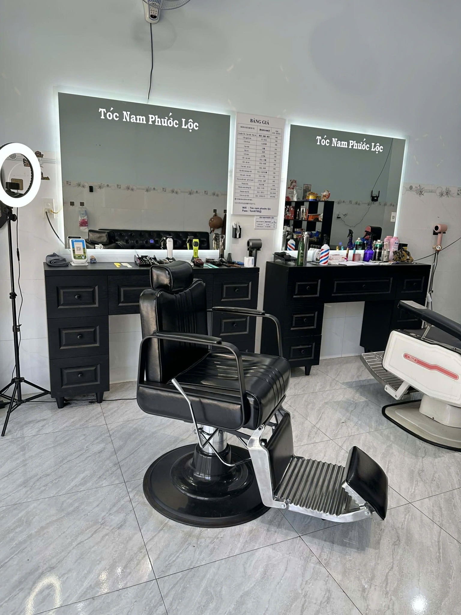 Ghế cắt tóc nam - mẫu bình dân dễ tiếp cấp