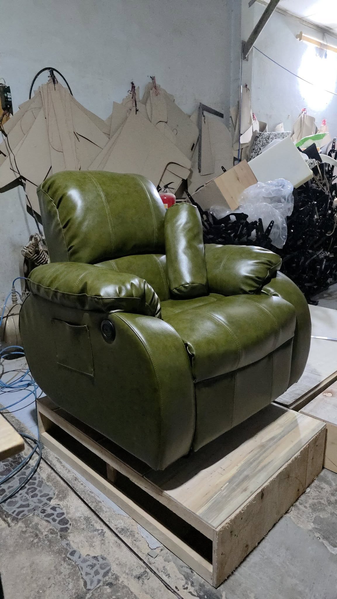 Ghế Võ Thanh Huy - Ghế Điện Barber Cực Đẹp