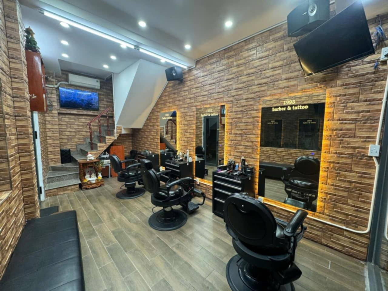 Ảnh từ tiệm gửi về