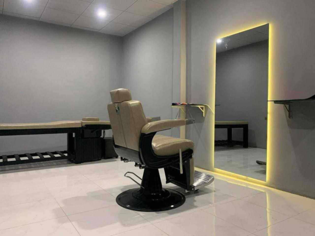 Ảnh từ tiệm gửi về