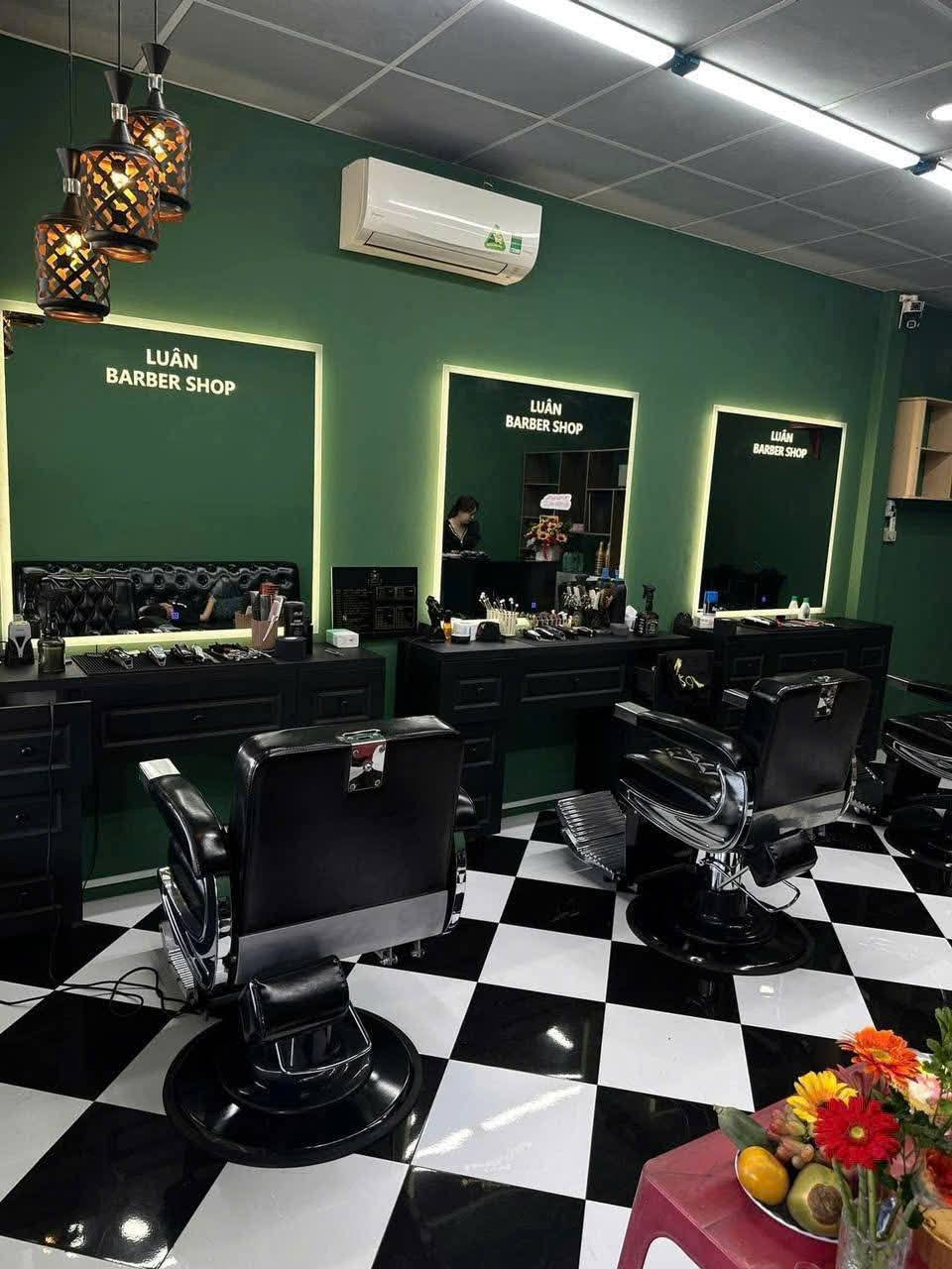 Ảnh từ tiệm gửi về