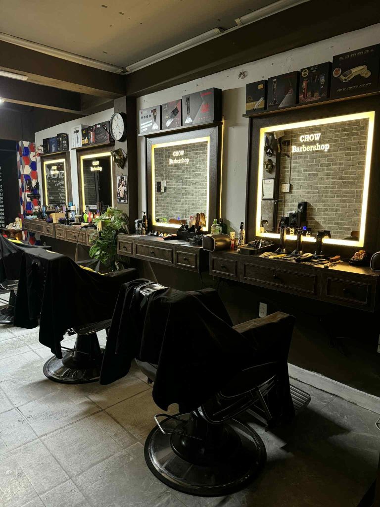 CHOW BARBER SHOP1