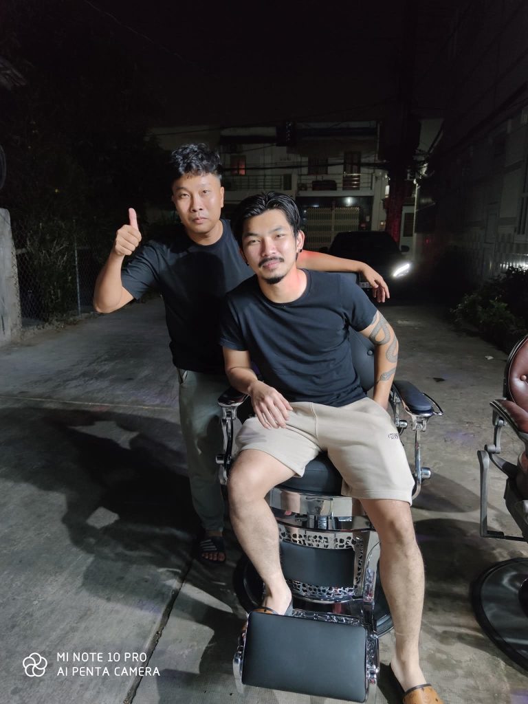 anh trai that chat lum ghe that chuan ghe cat toc nam 1