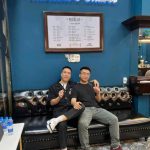 anh tu tiem gui ve ghe cat toc nam 14